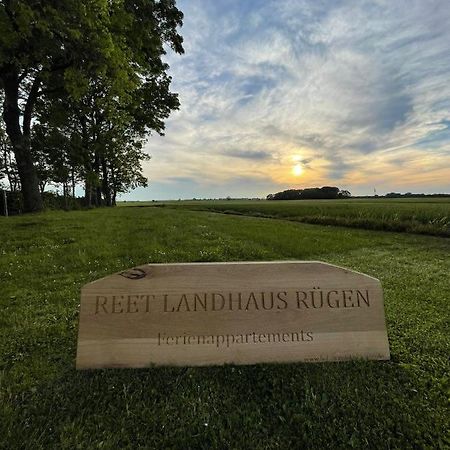 Reet Landhaus Ruegen Ummanz Ngoại thất bức ảnh